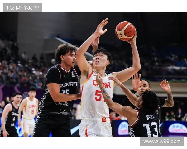 中国男篮备战世界杯：新星崛起，球队阵容调整备受关注