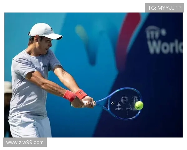 全球网球巡回赛新赛季揭幕 世界顶级选手争夺年度首冠激烈开战