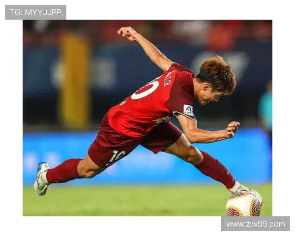 国家杯决赛爆冷逆转激战全场球迷热议新星闪耀绿茵赛场风云时